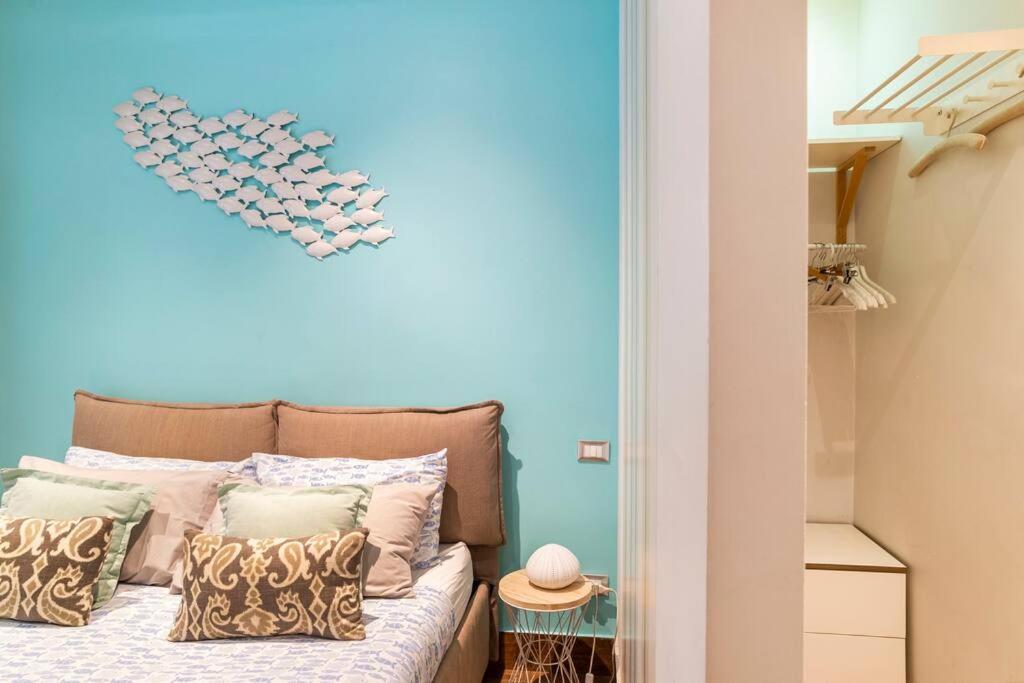 Apartmán Lily'S - Near Harbor And Downtown With Terrace - Italy Flat Vacation Janov Exteriér fotografie