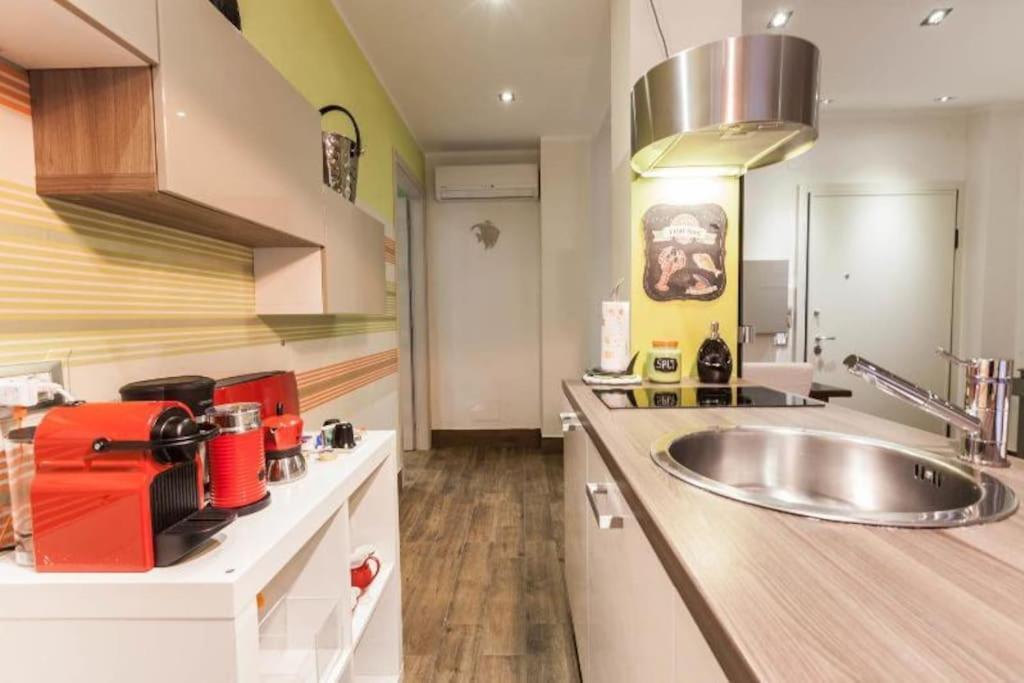 Apartmán Lily'S - Near Harbor And Downtown With Terrace - Italy Flat Vacation Janov Exteriér fotografie